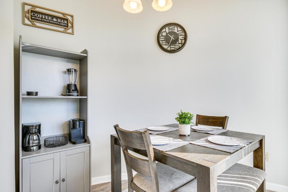 Columbia Vacation Rental - Walk to UofSC Campus!